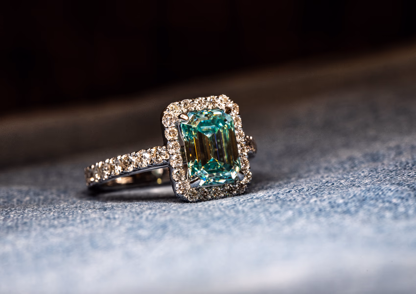 emerald ring